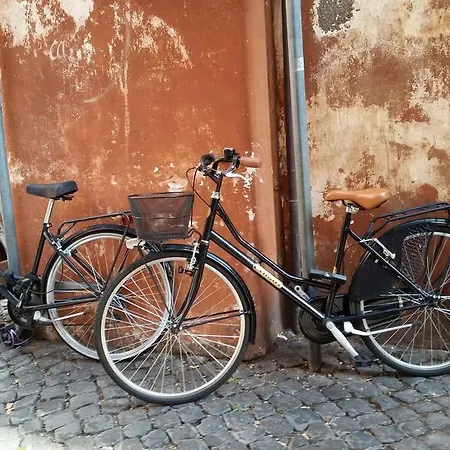 Il Salotto Di Via Giulia Appartement Rome Kamer foto