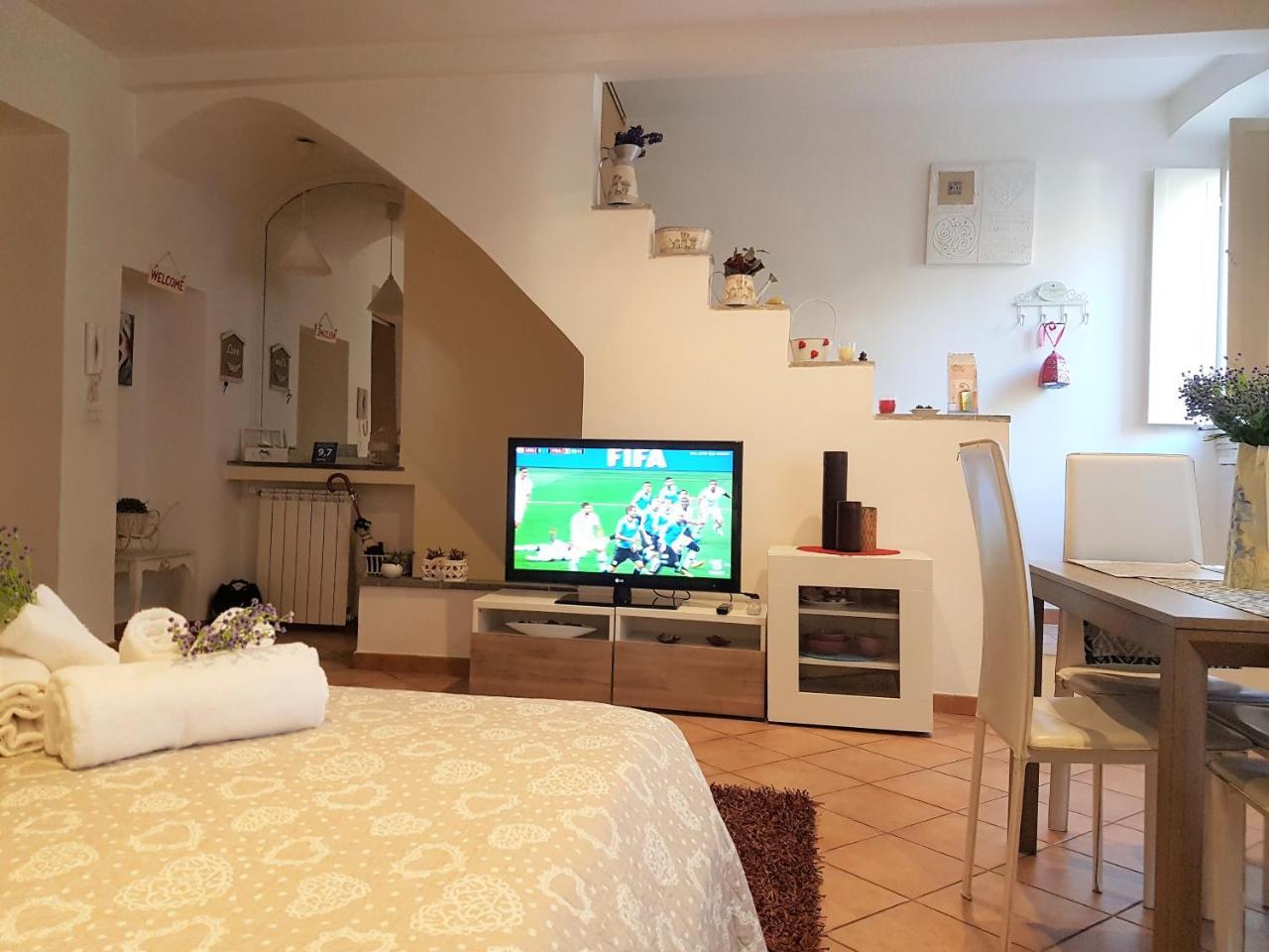 Apartment Il Salotto Di Via Giulia Rome